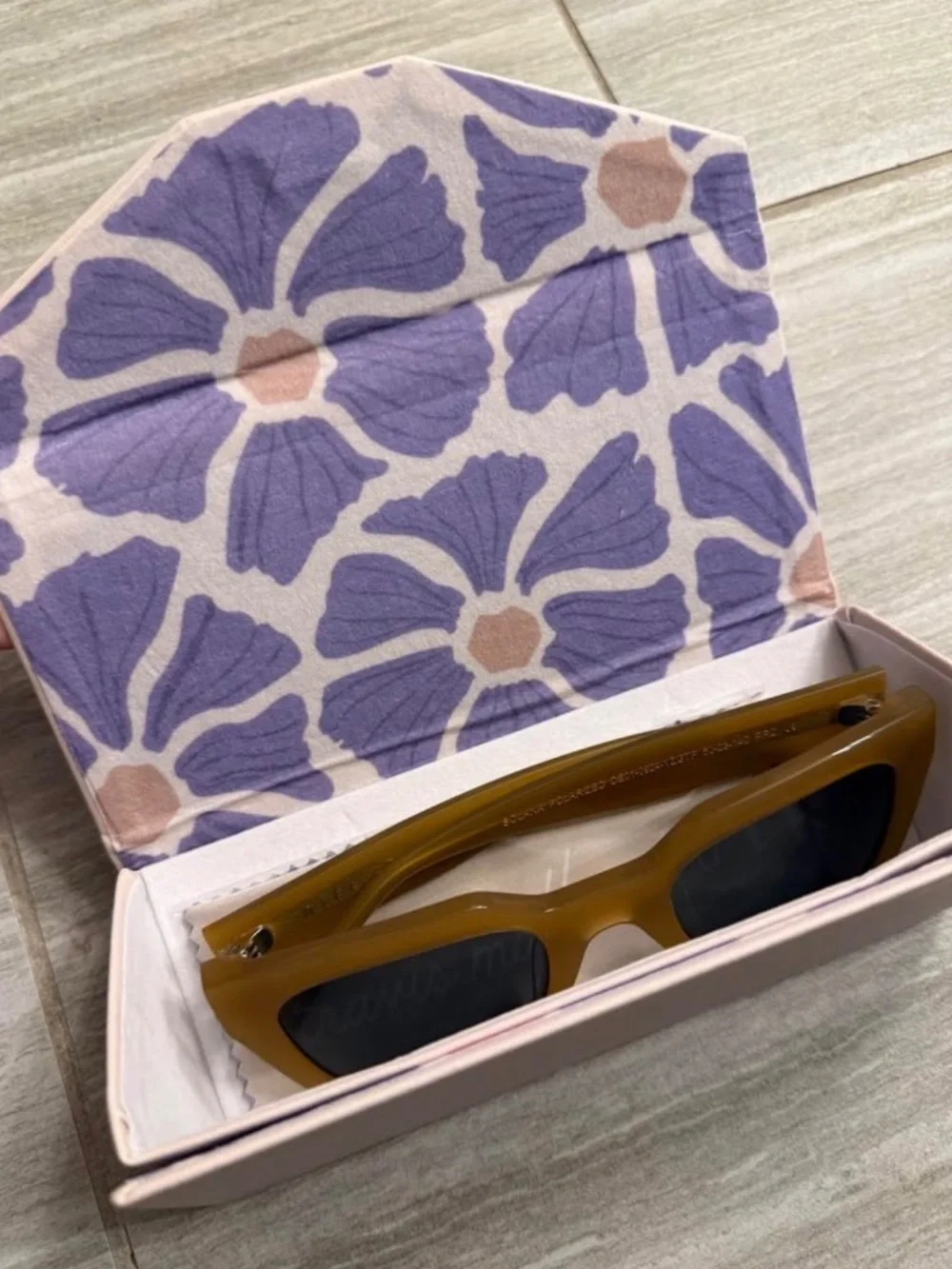 NEW Travis Mathew TM x DIFF Solana Sunglasses in Caramel, Reg. price $129.95